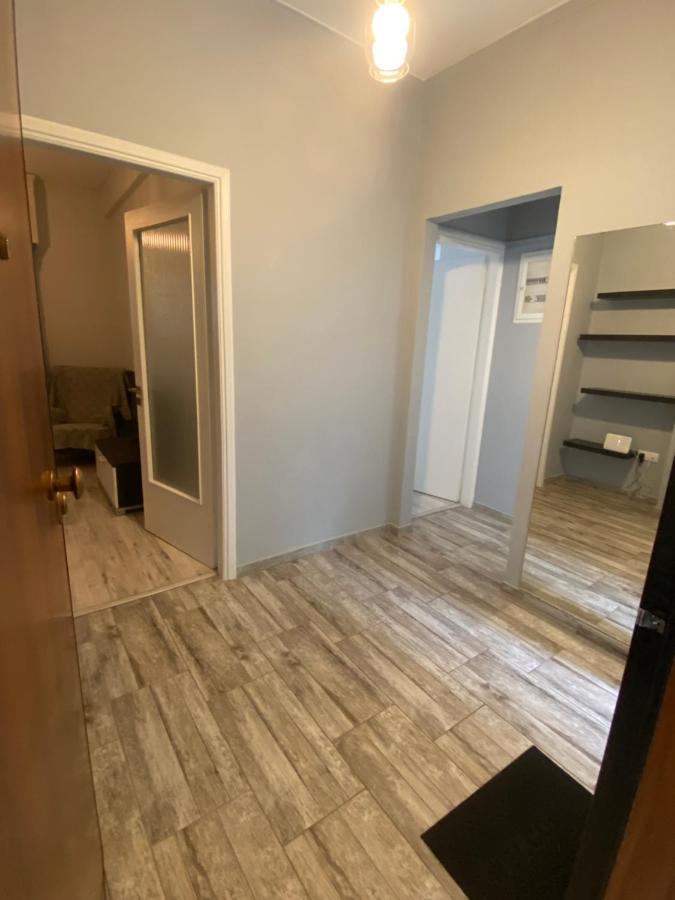 Lovely Apartment/1Bedroom Next To Metro Atenas Exterior foto